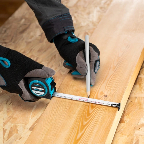 Рулетка Komfortabel 3 м х 19 мм,обрезиненный корпус Gross по ценам производителя в Казани с доставкой по всей России