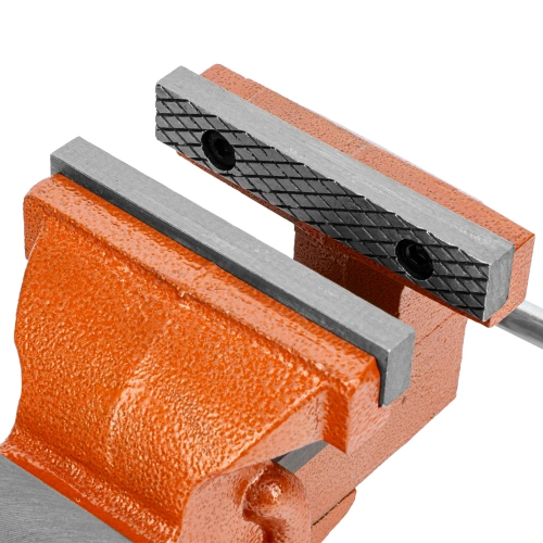 Тиски слесарные, 100 мм, поворотные, с наковальней Sparta купить в Москве с доставкой по всей России | ProtosMarket.ru