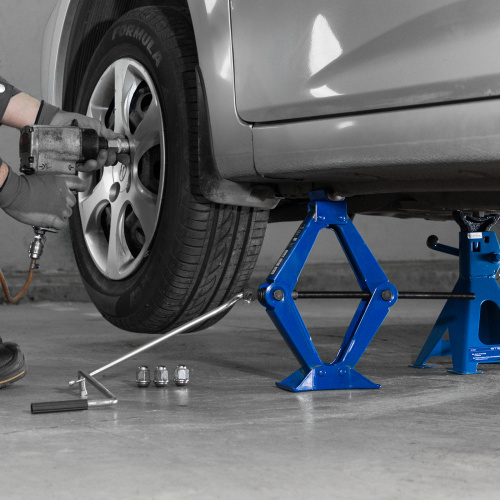 Ромбовый домкрат, 1.5 т, 110-360 мм Stels купить в Москве с доставкой по всей России | ProtosMarket.ru