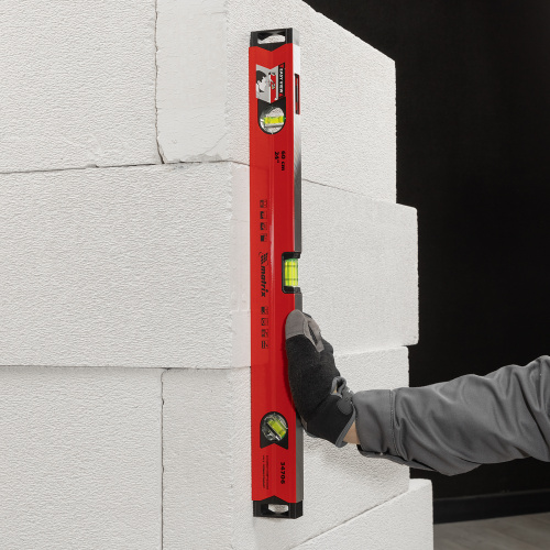 Уровень алюминиевый магнитный, 600 мм, фрезерованный, 3 глазка (1 зеркальный) усиленный Matrix по ценам производителя в Казани с доставкой по всей России