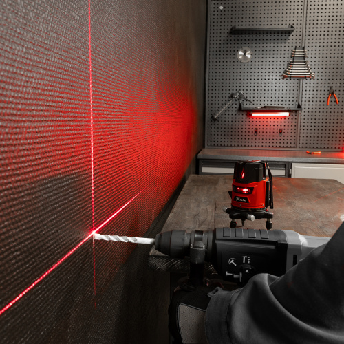 Лазерный уровень CRL-30R, 30 м, красный луч, батарейки, резьба 5/8" MTX по ценам производителя в Казани с доставкой по всей России