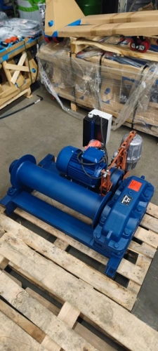 Лебедка монтажная У5120.60 г/п 630 кг Н-130 м (без каната) по ценам производителя в Казани с доставкой по всей России