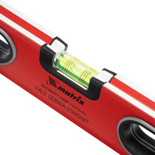 Уровень алюминиевый, 600 мм, 3 глазка, ударопрочные заглушки, двухкомпонентные ручки Matrix ProFI купить в Москве с доставкой по всей России | ProtosMarket.ru