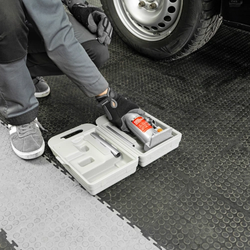 Домкрат гидравлический бутылочный, 4 т, h подъема 194-372 мм, в пластиковом кейсе Matrix по ценам производителя в Казани с доставкой по всей России