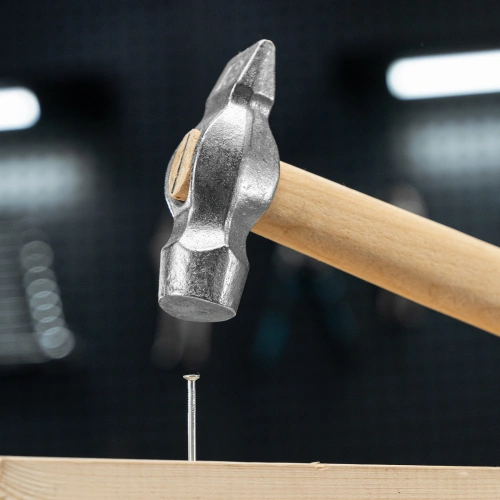 Молоток слесарный, 400 г, круглый боек, деревянная рукоятка по ценам производителя в Казани с доставкой по всей России