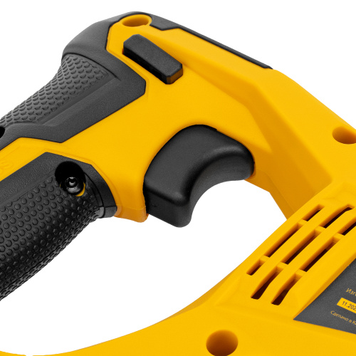 Пила сабельная аккумуляторная бесщет BRC-120-0,  18В Li-Ion Denzel купить в Москве с доставкой по всей России | ProtosMarket.ru