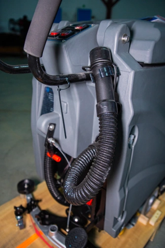 Машина поломоечная с АКБ GEL 24/100 В/Ач TOR COMPACT 56 купить в Москве с доставкой по всей России | ProtosMarket.ru