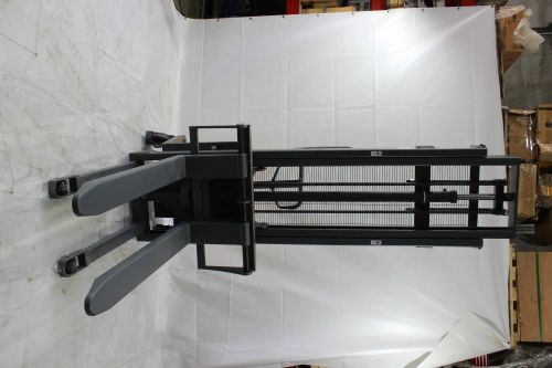 Штабелер гидравлический с электроподъемом 1,5 т 3,5 м XILIN CDD15B-E с раздвижными вилами по ценам производителя в Казани с доставкой по всей России