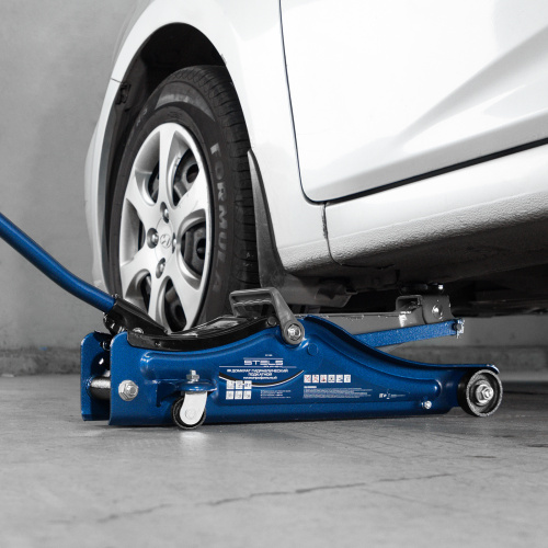 Домкрат гидравлический подкатной, 2 т, Low Profile, 80-380 мм Stels купить в Москве с доставкой по всей России | ProtosMarket.ru