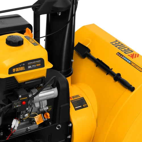 Бензиновая снегоуборочная машина SBL 711D PRO, 302cc, эл.старт, фара, обогрев, блок. дифф. Denzel купить в Москве с доставкой по всей России | ProtosMarket.ru