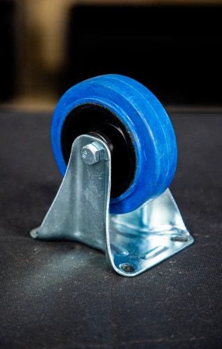 Колесо неповоротное резина FRCL 42 100 мм (F) по ценам производителя в Казани с доставкой по всей России