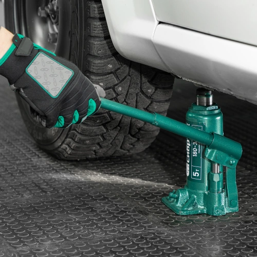 Домкрат гидравлический бутылочный, 5 т, 180-340 мм, в пласт. кейсе Сибртех купить в Москве с доставкой по всей России | ProtosMarket.ru