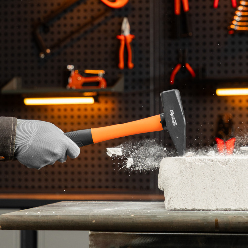 Молоток слесарный, 1000 г, фибергласовая обрезиненная рукоятка Sparta купить в Москве с доставкой по всей России | ProtosMarket.ru