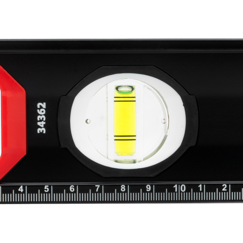 Уровень алюминиевый, усиленный, фрезерованный, 3 глазка, двухкомпонентные рукоятки, 800 мм Matrix купить в Москве с доставкой по всей России | ProtosMarket.ru