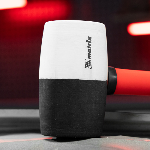 Киянка резиновая, 680 г, черно-белая резина, фибергласовая рукоятка Matrix по ценам производителя в Казани с доставкой по всей России