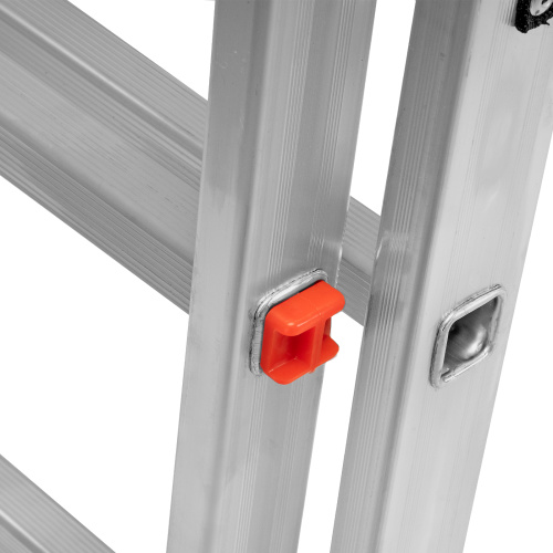 Лестница, 3 х 14 ступеней, алюминиевая, трехсекционная, Сибртех купить в Москве с доставкой по всей России | ProtosMarket.ru