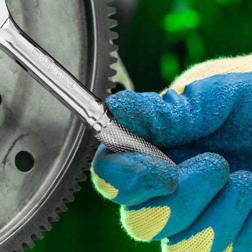 Ключ-трещотка 3/8", 45 зубьев, цельнометаллический, с быстрым сбросом, CrV, хром Сибртех купить в Москве с доставкой по всей России | ProtosMarket.ru