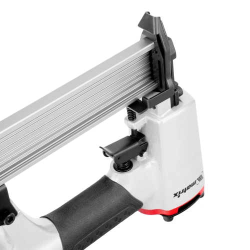 Нейлер пневматический для гвоздей от 10 до 32 мм Matrix купить в Москве с доставкой по всей России | ProtosMarket.ru