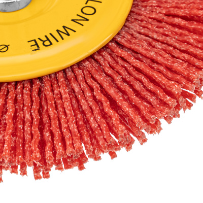 Щетка для дрели, 100 мм, Плоская, со шпилькой, нейлоновая щетина Denzel по ценам производителя в Казани с доставкой по всей России