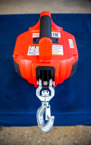 Лебедка под шуруповерт переносная TOR SQ-500 225 кг 12 м по ценам производителя в Казани с доставкой по всей России