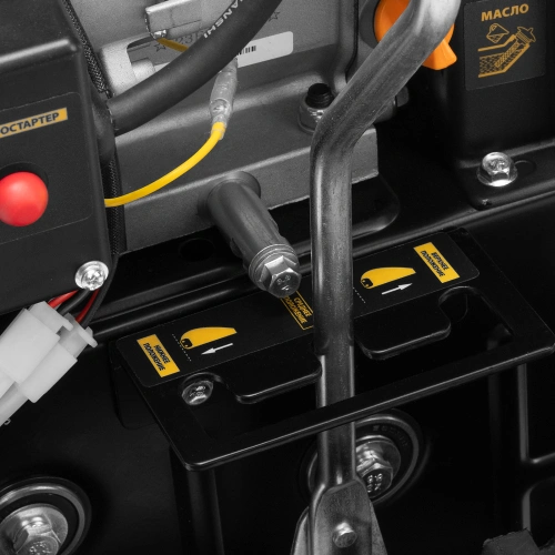 Бензиновая снегоуборочная машина SBM 610DT PRO, 212cc, гусеницы, эл.старт, блок. дифф. Denzel купить в Москве с доставкой по всей России | ProtosMarket.ru