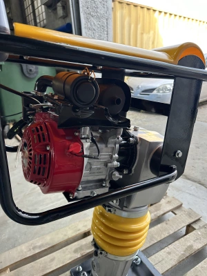 Вибротрамбовка 70 кг, 20 кН (Honda), чугунный корпус TOR RM-80 купить в Москве с доставкой по всей России | ProtosMarket.ru