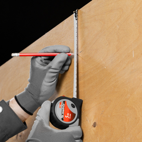 Рулетка Continuous fixation,5 м х 19 мм,двухкомпонентный корпус,плавная фиксация Matrix по ценам производителя в Казани с доставкой по всей России