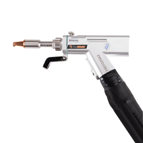 Аппарат для ручной лазерной сварки, резки и очистки FOXWELD LASER 1500-3-МТ по ценам производителя в Казани с доставкой по всей России