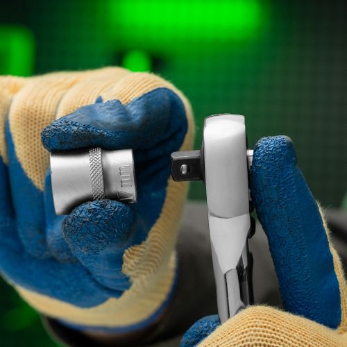 Ключ-трещотка 3/8", 45 зубьев, цельнометаллический, с быстрым сбросом, CrV, хром Сибртех купить в Москве с доставкой по всей России | ProtosMarket.ru