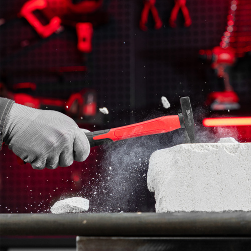 Молоток слесарный optimal, 100 г, фибергласовая обрезиненная рукоятка, квадратный боек Matrix купить в Москве с доставкой по всей России | ProtosMarket.ru