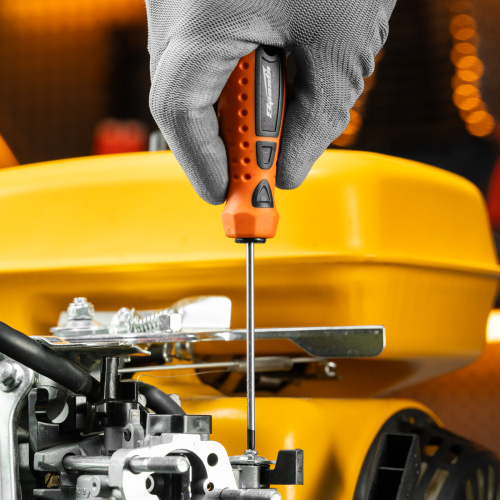 Набор отверток "Point", CrV, двухкомпонентные рукоятки, 6 шт, Sparta купить в Москве с доставкой по всей России | ProtosMarket.ru