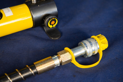 Насос гидравлический односторонний TOR HHB-180 0,4л (ручной) купить в Москве с доставкой по всей России | ProtosMarket.ru