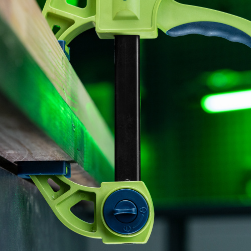 Струбцина F-образная, быстрозажимная, 200 х 70 х 420 мм, пластиковый корпус, фиксатор, двухкомпонентная рукоятка Сибртех купить в Москве с доставкой по всей России | ProtosMarket.ru