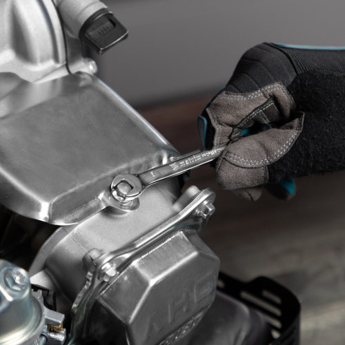 Набор ключей комбинированных, трещеточных шарнирных 8 шт Matrix купить в Москве с доставкой по всей России | ProtosMarket.ru