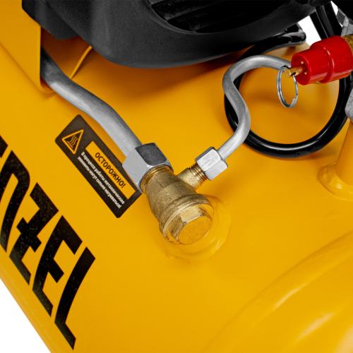 Компрессор воздушный DLC1300/24 безмасляный 1.3 кВт, 24 литра, 206 л/мин Denzel купить в Москве с доставкой по всей России | ProtosMarket.ru