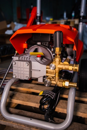 Мойка высокого давления с пистолетом 175 бар 3 кВт 220В  TOR EW 175-15 по ценам производителя в Казани с доставкой по всей России