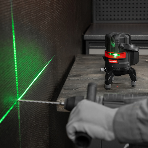 Лазерный уровень ML 06 Green, 30 м, 520 нм, аккумулятор Li 2800 мАч, резьба 5/8" Matrix купить в Москве с доставкой по всей России | ProtosMarket.ru