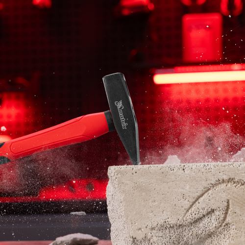 Молоток слесарный optimal, 400 г, фибергласовая обрезиненная рукоятка, квадратный боек Matrix купить в Москве с доставкой по всей России | ProtosMarket.ru