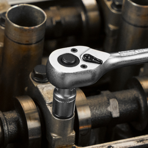 Ключ-трещотка 1/4", 90 зубьев, с быстрым сбросом, CrV Denzel купить в Москве с доставкой по всей России | ProtosMarket.ru