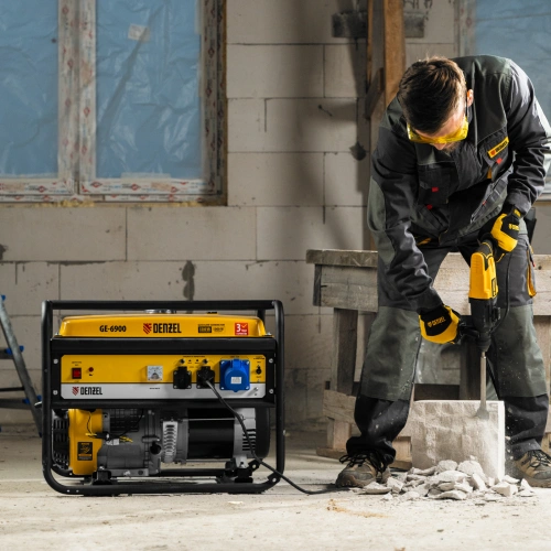 Генератор бензиновый GE 6900, 5.5 кВт, 220 В/50 Гц, 25 л, ручной старт Denzel купить в Москве с доставкой по всей России | ProtosMarket.ru